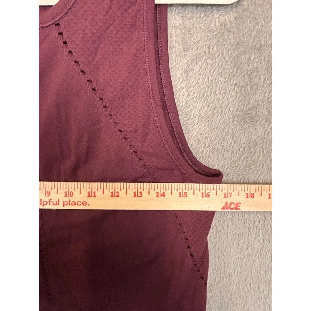 Athleta foothill tank